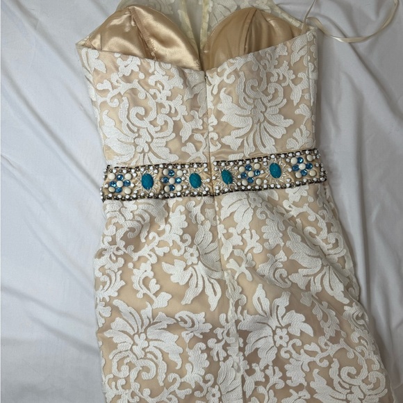 Nina Canacci Cream Blue Beaded Lace Embroidered Mermaid Event wedding Dress Sz 6 - Picture 8 of 16